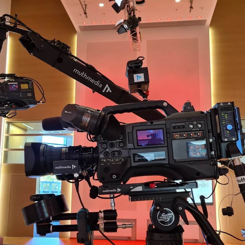 Livestream production by livestream provider muthmedia.